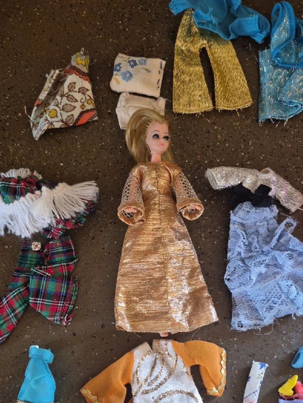 60s, 70s Dawn Doll And Clothes Lot Original Vintage